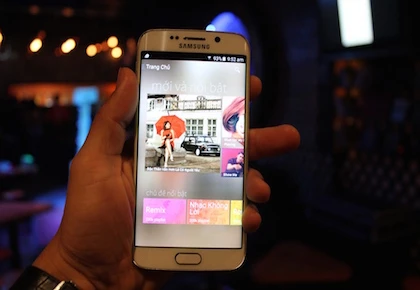 Ứng dụng đầu tiên hỗ trợ màn hình cong của S6 Edge