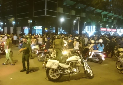 Mâu thuẫn ảo và đổ máu thật