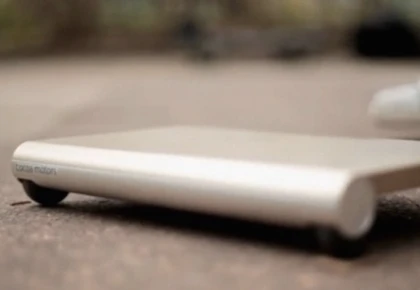 Ván trượt tự động “siêu nhỏ” đến từ Nhật Bản