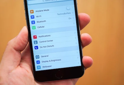 Apple phát hành iOS 9.0.2 với nhiều bản vá lỗi