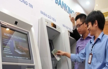 Đơn giản hóa hoạt động ngân hàng nhờ công nghệ