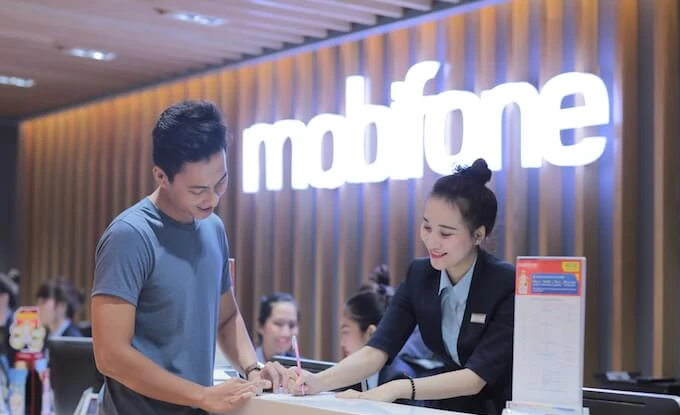 Giá iPhone 6S chính hãng chỉ từ 9,7 triệu đồng