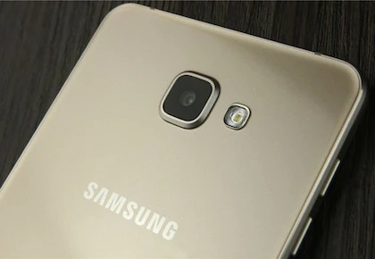 Smartphone có RAM 4 GB và pin “khủng” 5.000 mAh