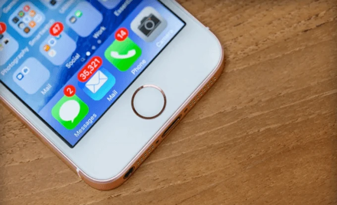 Người dùng mở khóa iPhone trung bình 80 lần/ngày