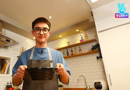 V Live+ - Xóa nhòa khoảng cách giữa người dùng và ngôi sao