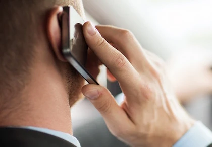 Chúng ta không thể buông smartphone được 1 phút