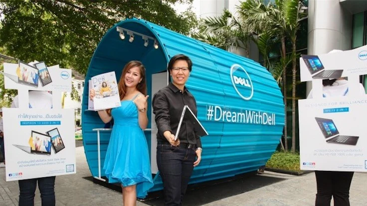 200 laptop được trao tặng cho sinh viên toàn quốc