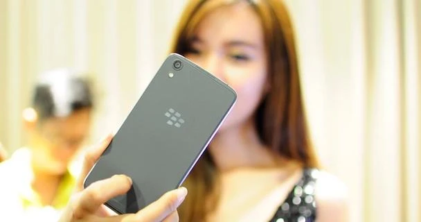 BlackBerry DTEK50 bất ngờ giảm giá 1 triệu đồng