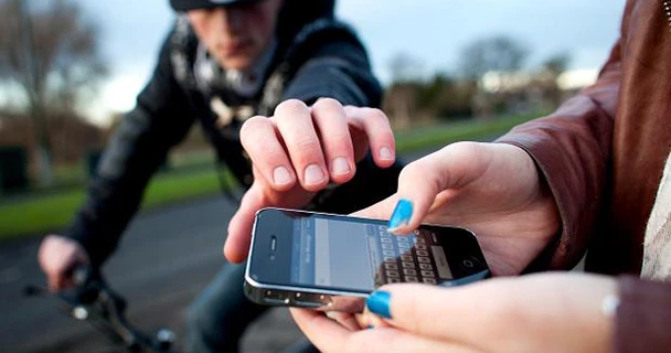 Cần làm gì khi bị mất cắp smartphone?