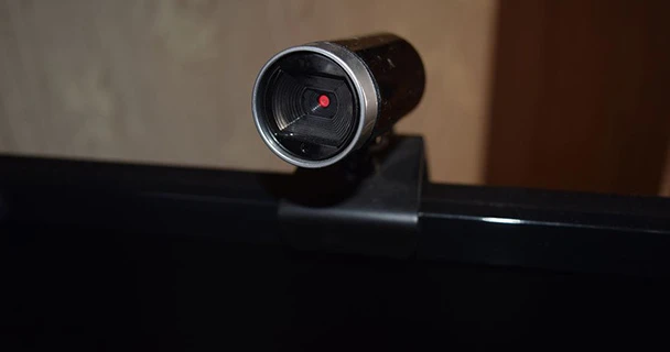 Để tránh bị theo dõi khi sử dụng camera quan sát