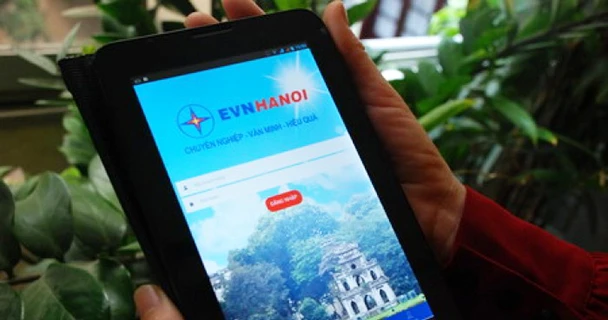 Cách tra cứu tiền điện qua Messenger và Zalo