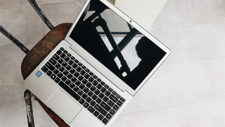 3 mẫu laptop giá rẻ cho sinh viên