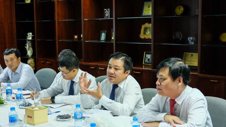 Giảm tải thủ tục hành chính nhờ các giải pháp thông minh