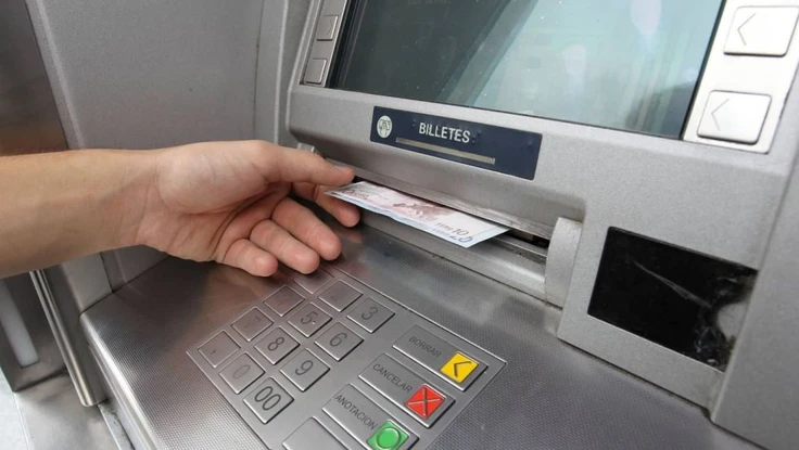 6 lỗi cần biết khi sử dụng thẻ ATM để tránh thiệt hại vào thân