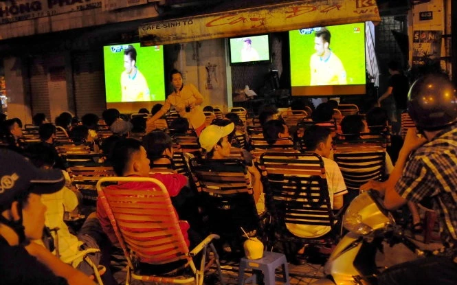 NÓNG: Các quán cà phê sẽ không được phát World Cup 2018