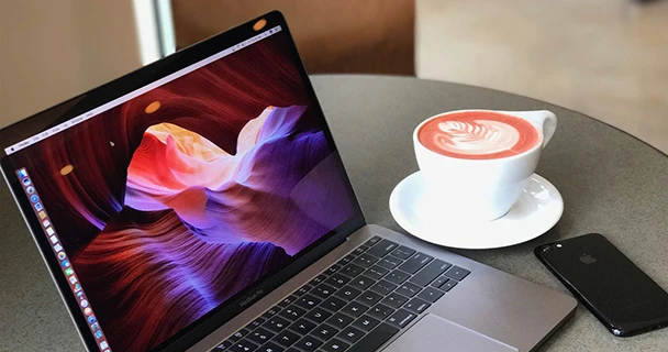Apple thay thế bàn phím MacBook miễn phí