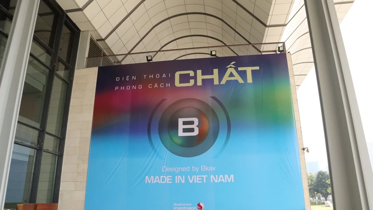 Kiểm tra an ninh nghiêm ngặt trước giờ ra mắt Bphone 3