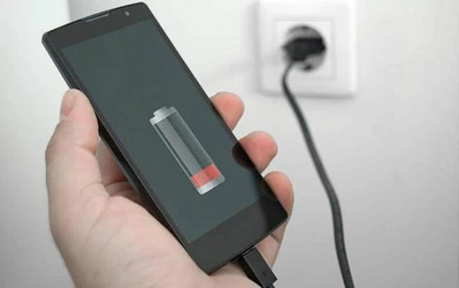 6 cách sửa lỗi điện thoại Android không sạc được pin