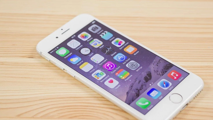 iPhone 6S giảm sốc còn 3,8 triệu đồng