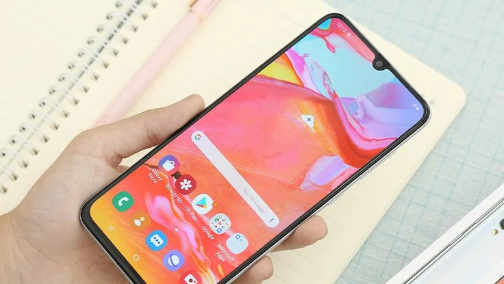 Samsung Galaxy Note 9 giảm giá chỉ còn khoảng 9 triệu đồng
