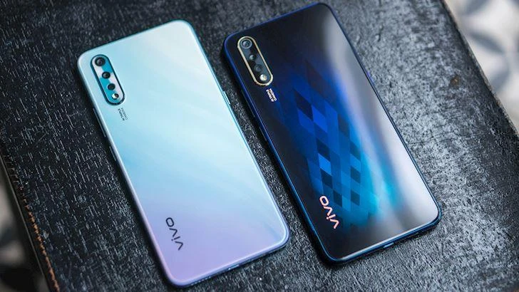 4 mẫu điện thoại giảm giá nhẹ đầu tuần