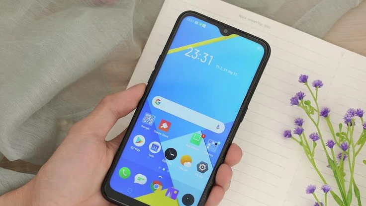 Ba mẫu điện thoại giảm giá 2 triệu đồng đầu tuần