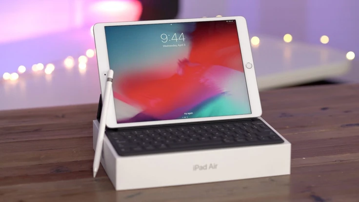 iPad 9,7 inch đời 2018 giảm giá chỉ còn 6,7 triệu đồng