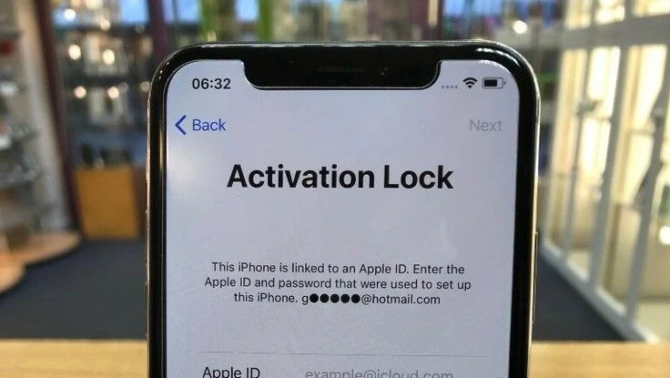 Nhiều người dùng iPhone bất ngờ bị khóa iCloud