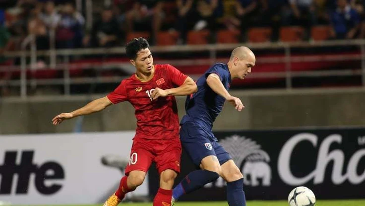 Đội tuyển bóng đá Việt Nam hút hồn cộng đồng mạng