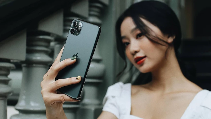 iPhone 11 Pro Max và Note 10 giảm giá 7,6 triệu đồng