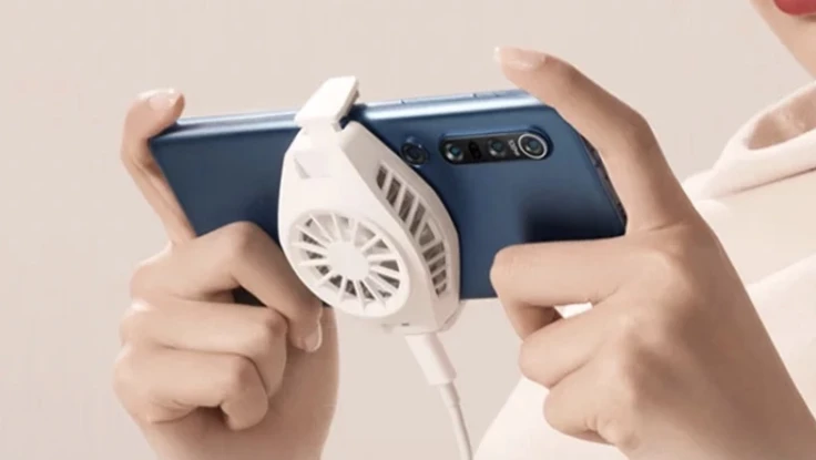 Phụ kiện độc giúp giảm nhiệt độ điện thoại 