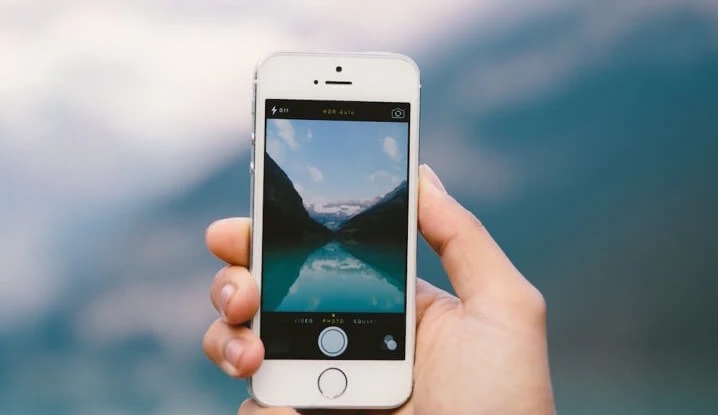 Cách xóa những hình ảnh trùng lặp trên iPhone