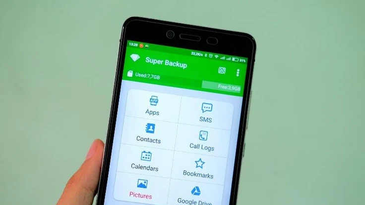 Cách khôi phục các số điện thoại đã xóa