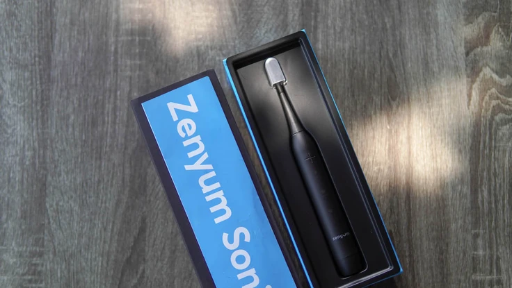 Đánh giá nhanh mẫu bàn chải điện ZenyumSonic công nghệ mới
