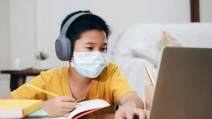 Cách bảo vệ con trẻ khỏi các trang web độc hại khi học tại nhà