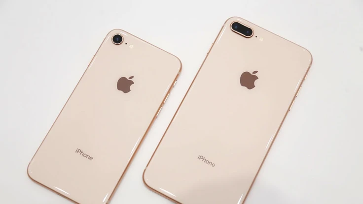 iPhone 8 Plus 64 GB giá chỉ còn 6,79 triệu đồng