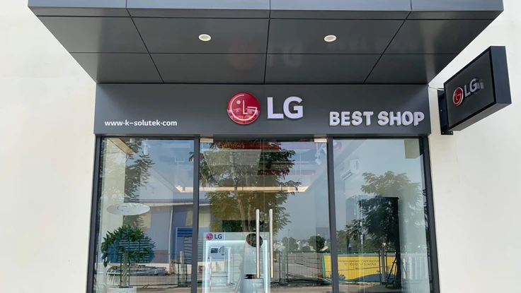 Kinh doanh smartphone thua lỗ, LG chuyển sang bán iPhone?