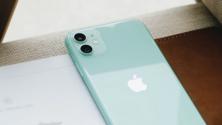 Sau 2 năm ra mắt, iPhone 11 64 GB chỉ còn 11,7 triệu đồng