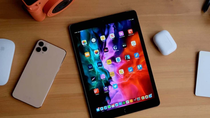 2 mẫu máy tính bảng màn hình lớn đang giảm giá 2 triệu đồng