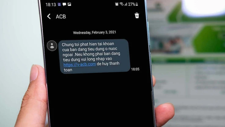 Người dùng ngân hàng nhận được tin nhắn lừa đảo trong mùa dịch
