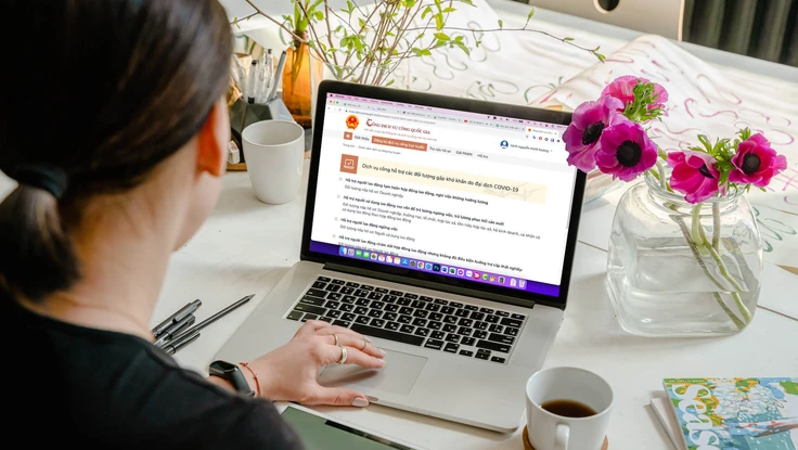 Cách đăng ký để được nhận hỗ trợ COVID-19 ngay tại nhà