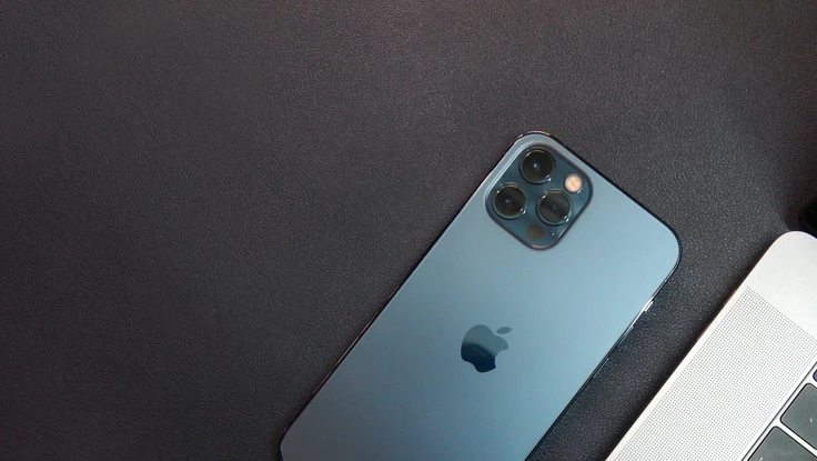 Nhiều sinh viên đã đâm đơn kiện Apple vì lý do sau