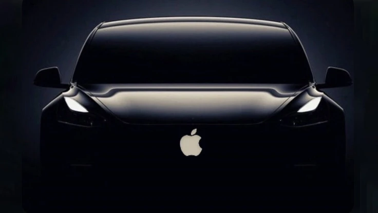 Apple thuê cựu giám đốc phần mềm của Tesla để thúc đẩy xe tự lái