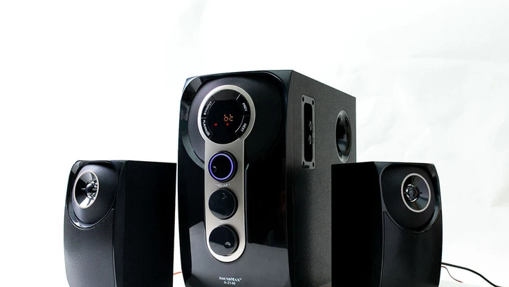 Đánh giá nhanh mẫu loa di động hỗ trợ hát karaoke 