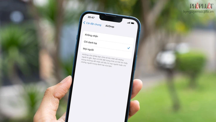 Sự cố iPhone khiến 166 hành khách trên máy bay hoảng loạn