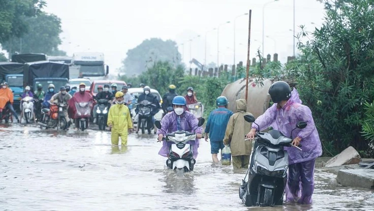 Cách né các khu vực bị ngập nước tại TP.HCM, Đà Nẵng và Hà Nội