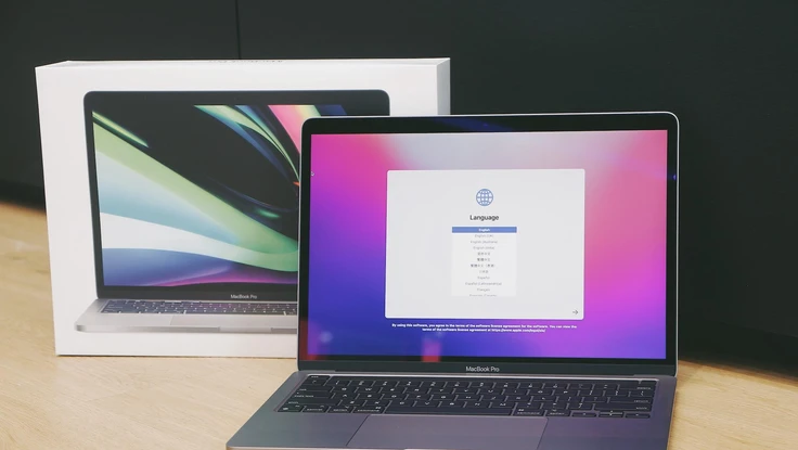 MacBook Pro M2 2022 bất ngờ có mặt tại Việt Nam sớm hơn dự kiến