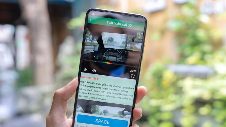 Cách thi thử 120 câu mô phỏng lái xe ngay tại nhà