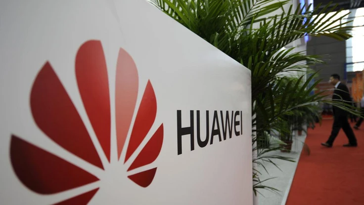 Nước Mỹ cần bao nhiêu tiền để thay thế hết các thiết bị của Huawei và ZTE?