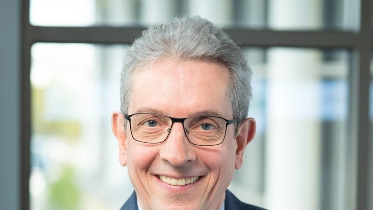 Huyền thoại về robot học đến Việt Nam tham dự AI Day 2022